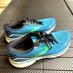 Brooks Ghost 15